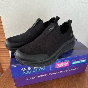 Skechers D’lux walker